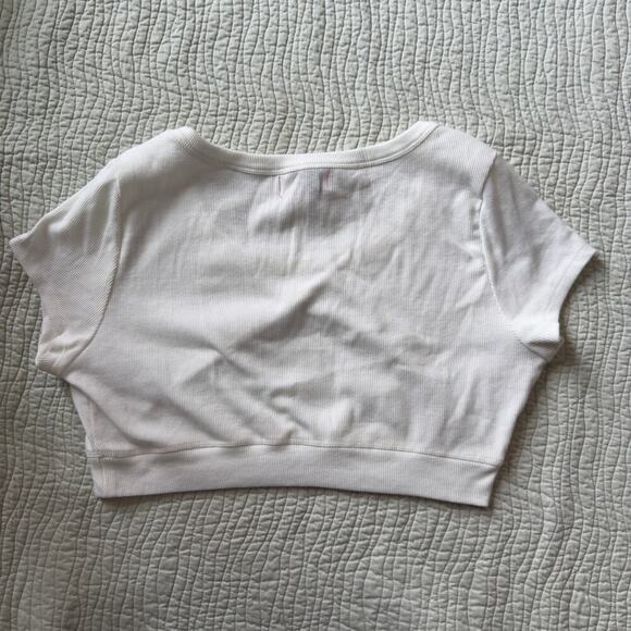 Juicy Couture Cropped Top in White Bedazzled Rhinestone Short Sleeve Tee Size L - Picture 4 of 7
